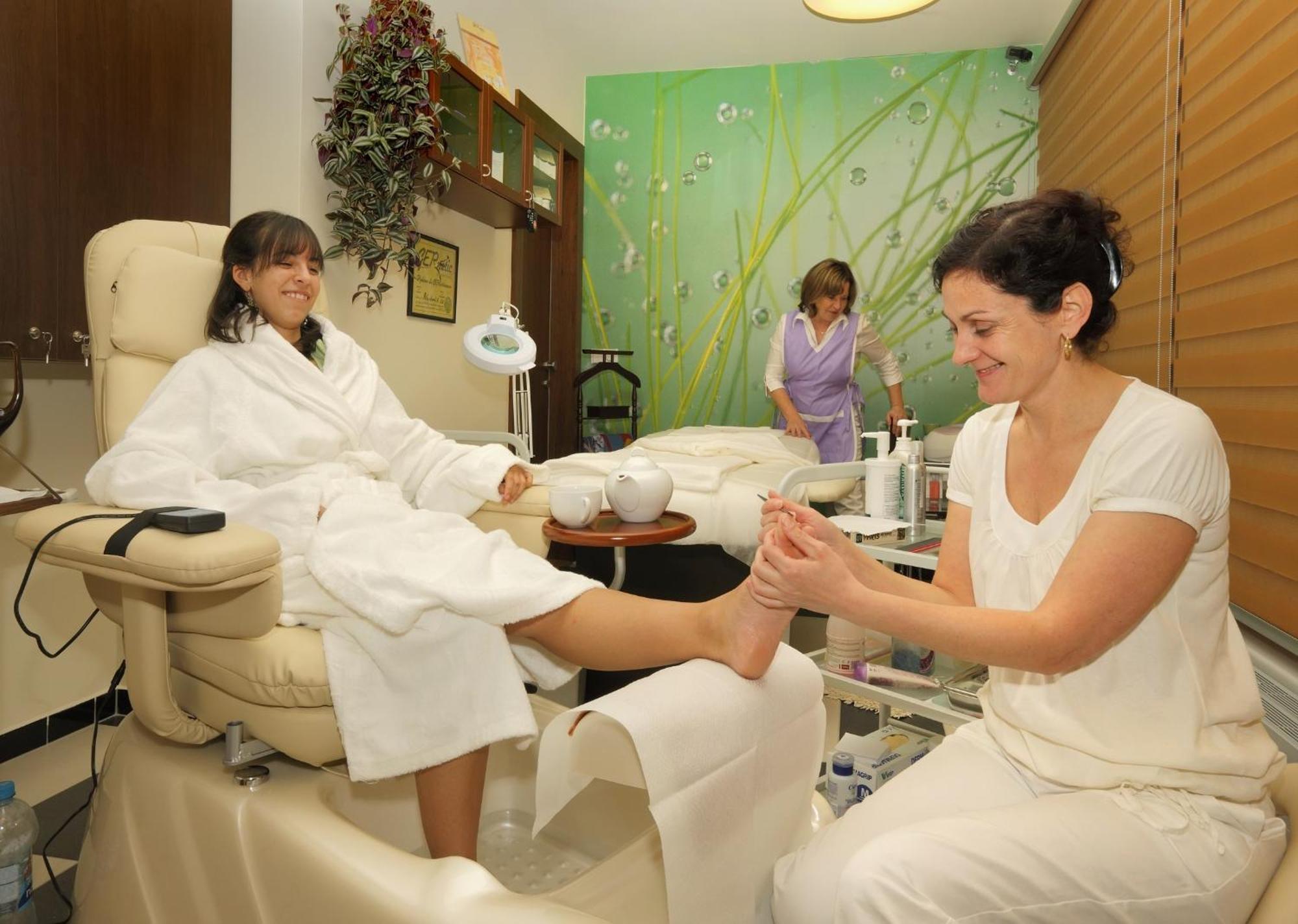 Esmarin Wellness Hotel Mnisek pod Brdy Luaran gambar